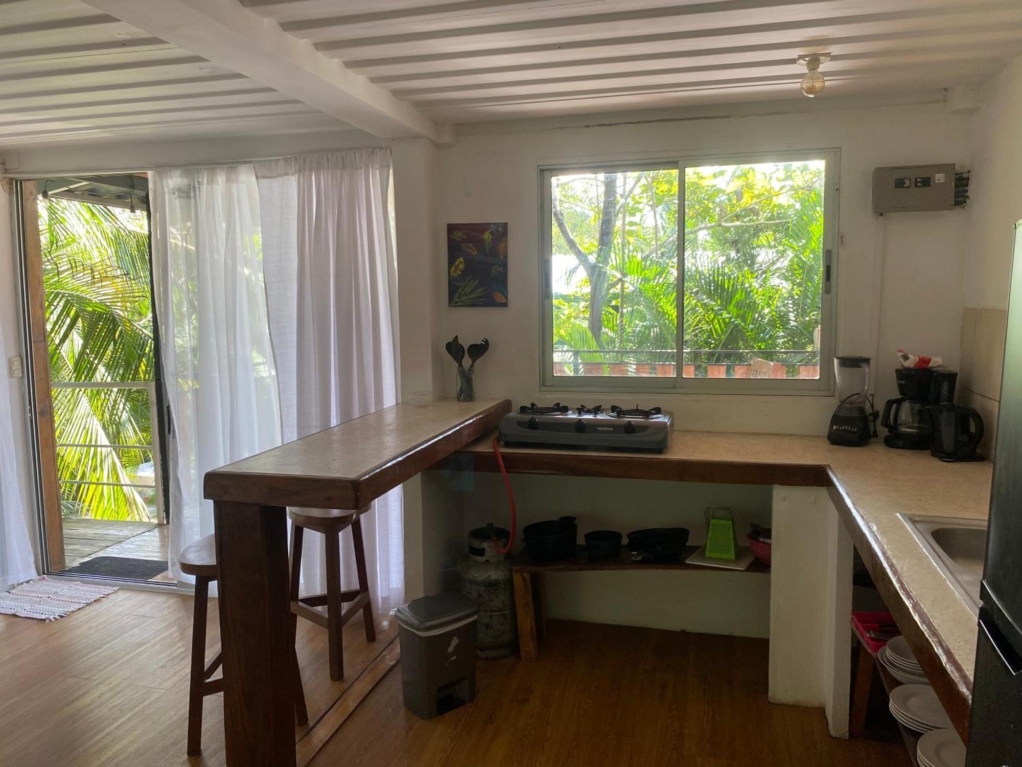 Nahele Lodge Playa Santa Teresa  Extérieur photo