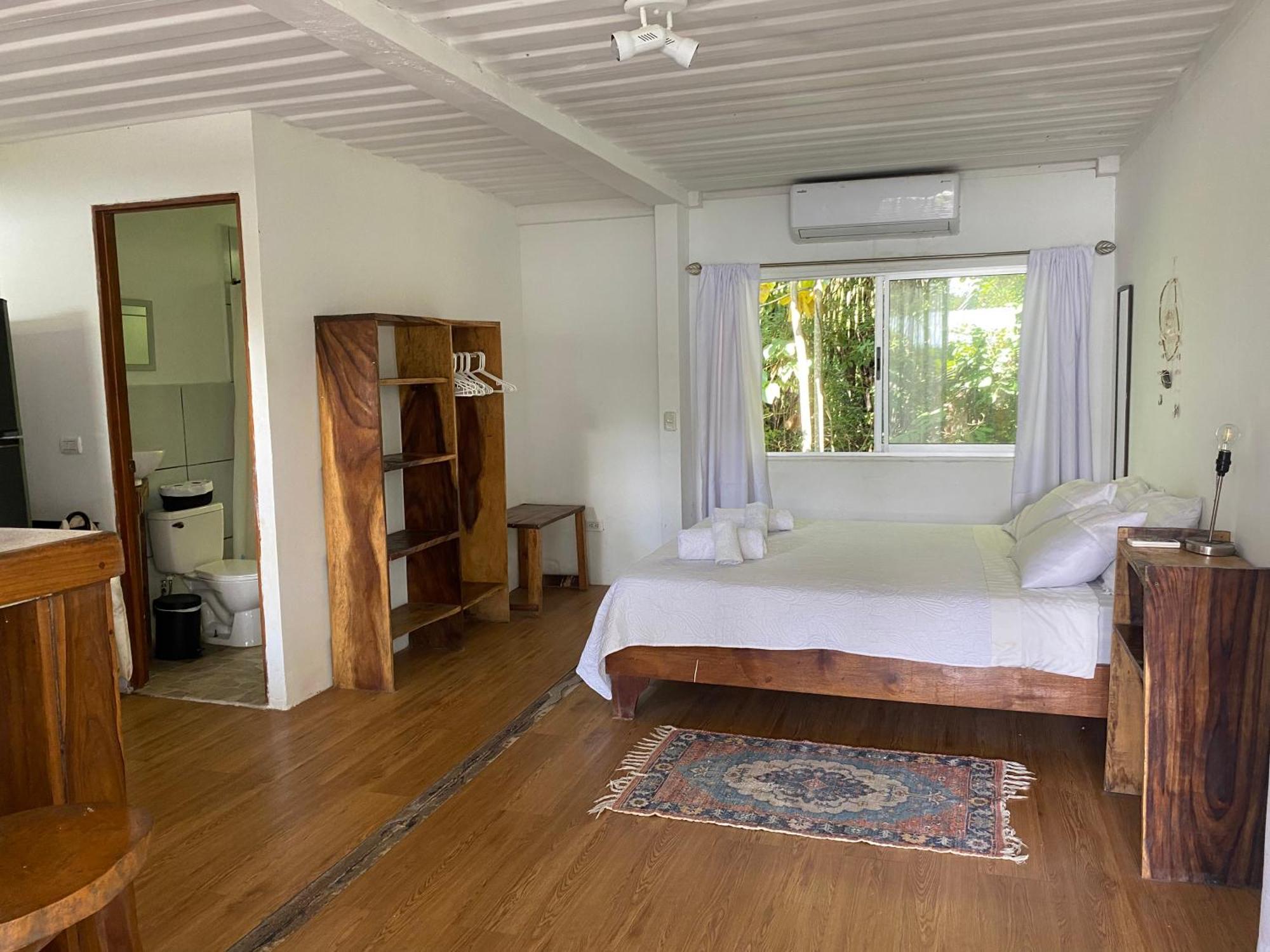 Nahele Lodge Playa Santa Teresa  Extérieur photo